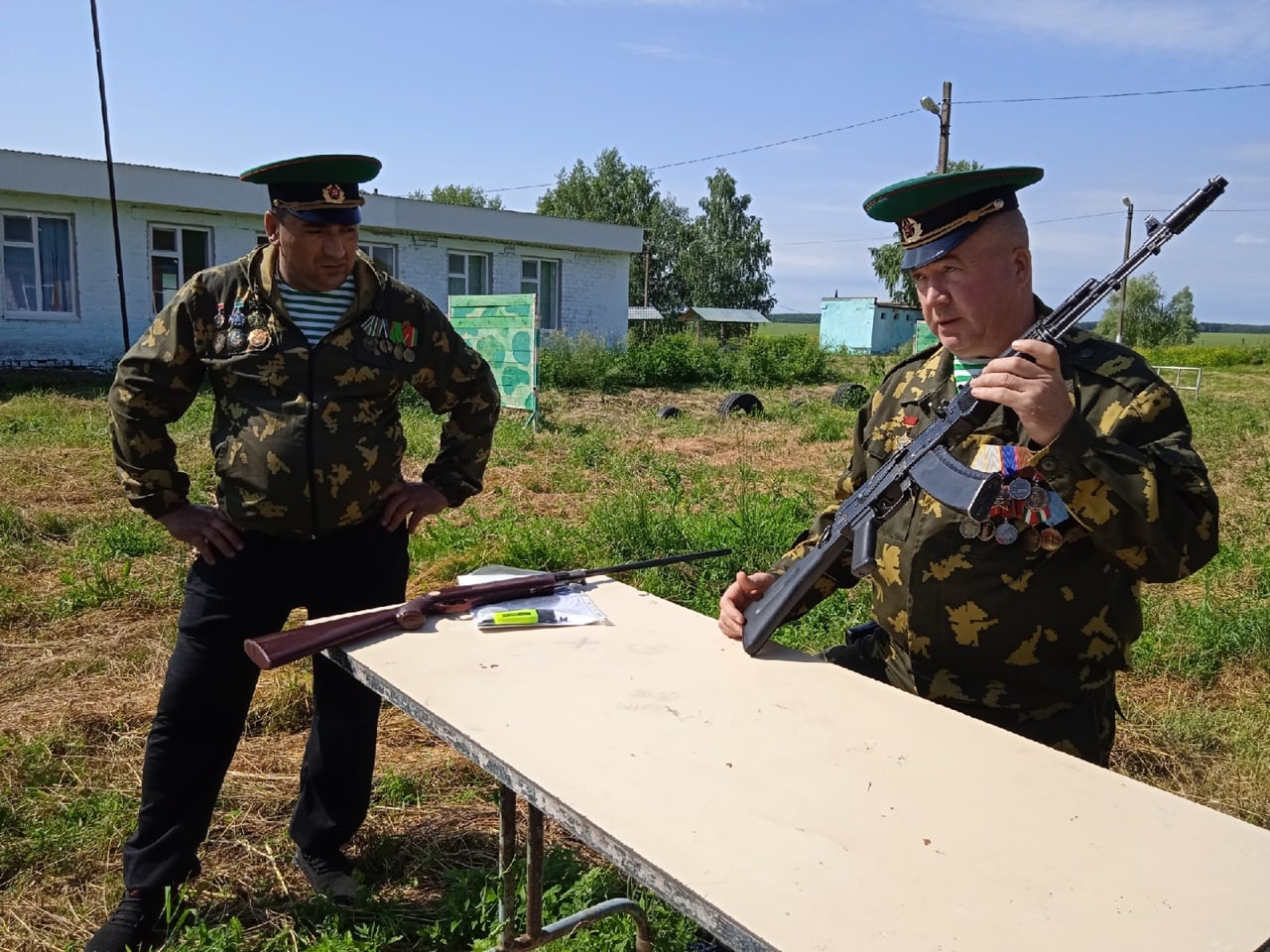 В день Памяти и скорби в лагере 