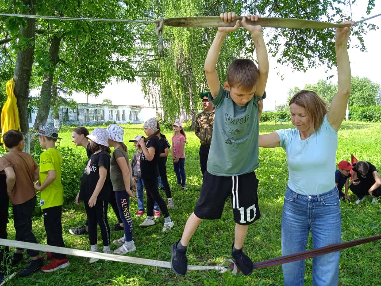 В день Памяти и скорби в лагере 